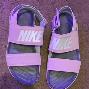Nike slides